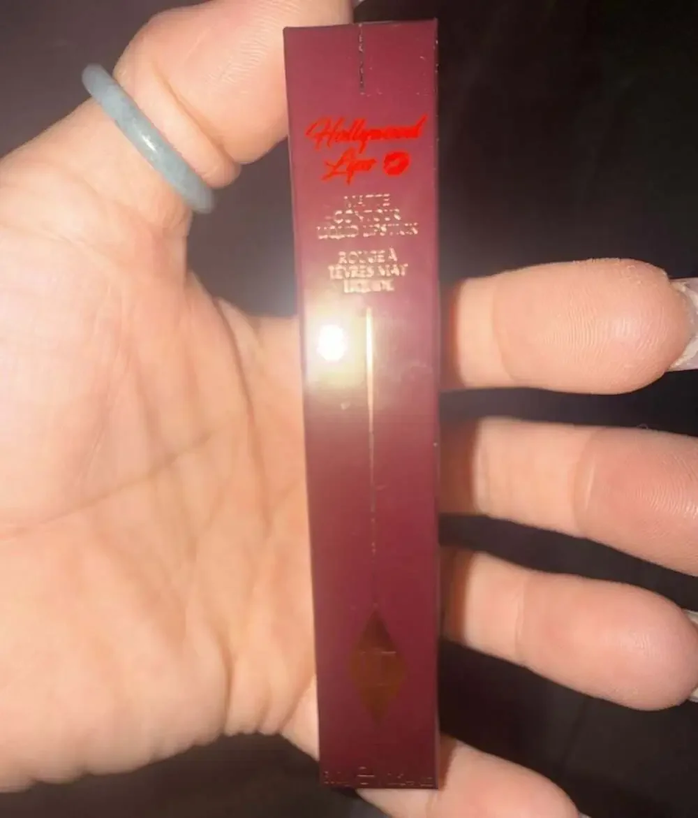 Charlotte Tilbury Hollywood Lips Matte Contour Liquid Lipstick - Show Girl